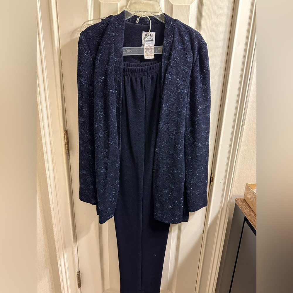 R&M Richards Formal pantsuit